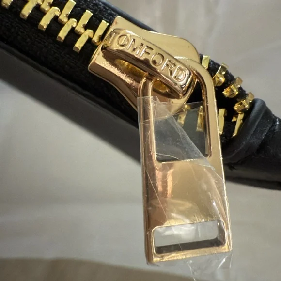 Tom Ford Faux Leather Pouch - Picture 5 of 9